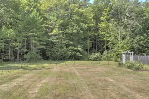 28 Eaton Road Swanzey NH 03446