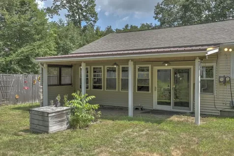 28 Eaton Road Swanzey NH 03446