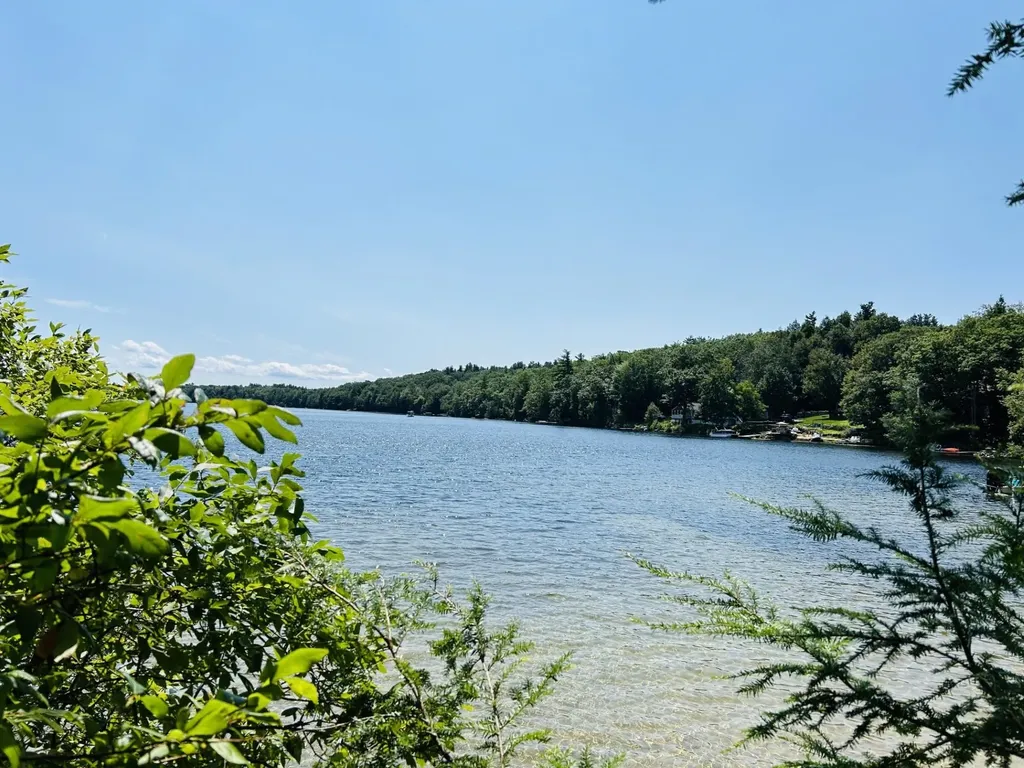 25 South Pond Road Fitzwilliam NH 03447