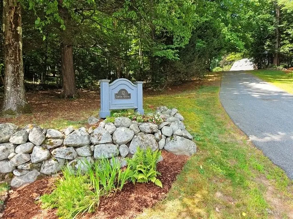 12 Sawyers Crossing Road Swanzey NH 03446