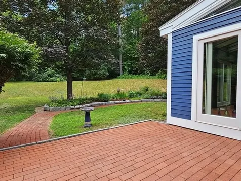 12 Sawyers Crossing Road Swanzey NH 03446
