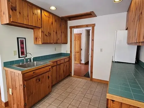 12 Sawyers Crossing Road Swanzey NH 03446