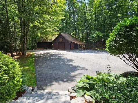 12 Sawyers Crossing Road Swanzey NH 03446