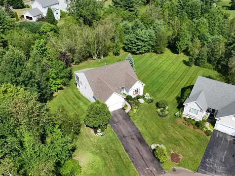 125 Casey Lane Williston VT 05495