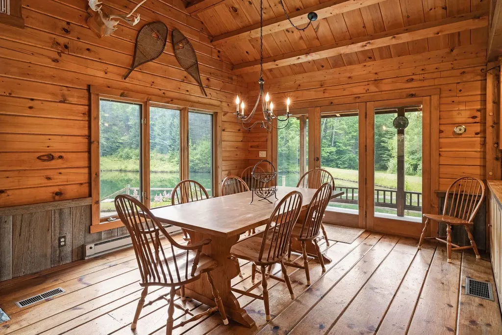 830 Old Schoolhouse Road Newbury VT 05051