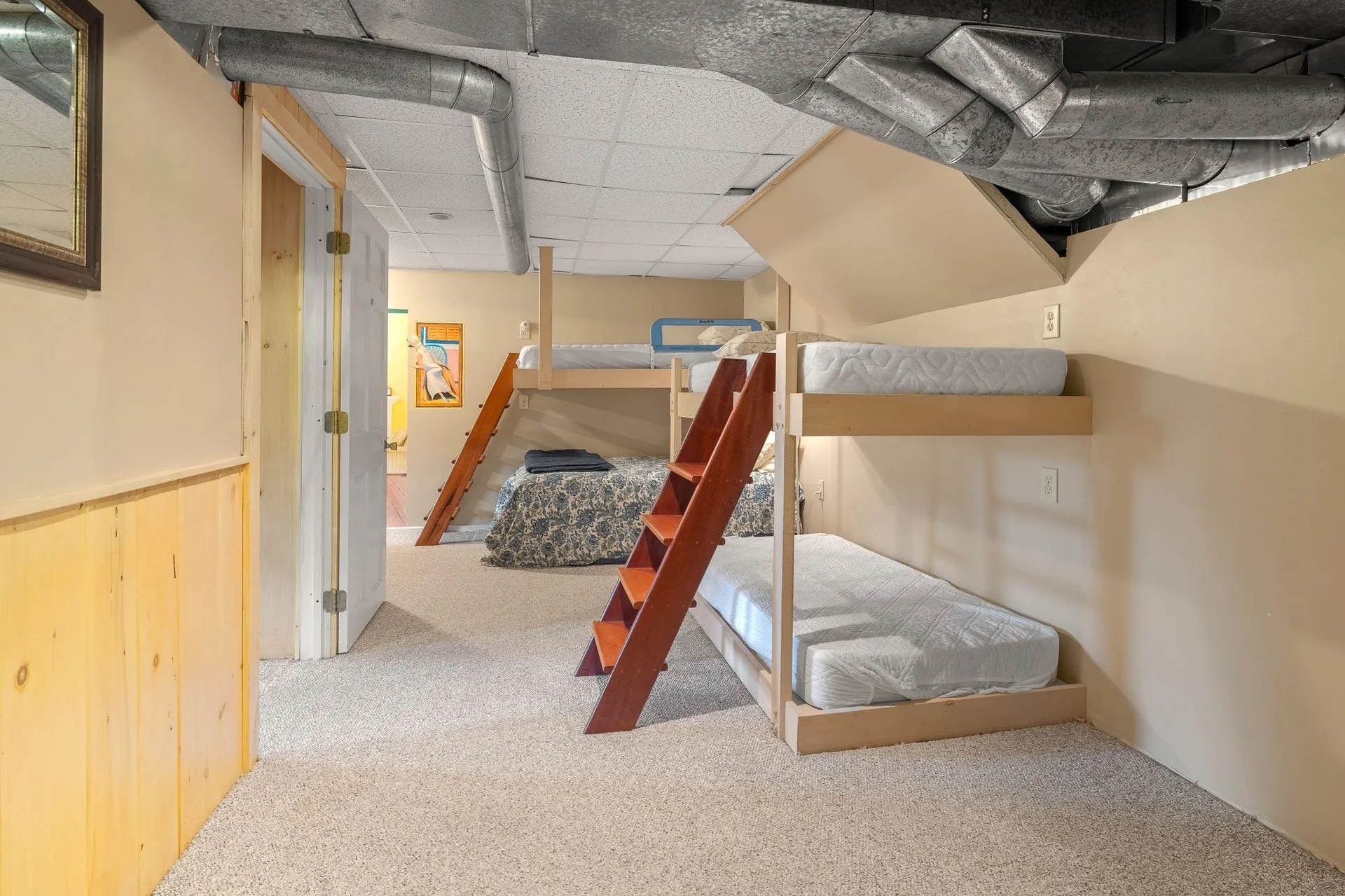 830 Old Schoolhouse Road Newbury VT 05051