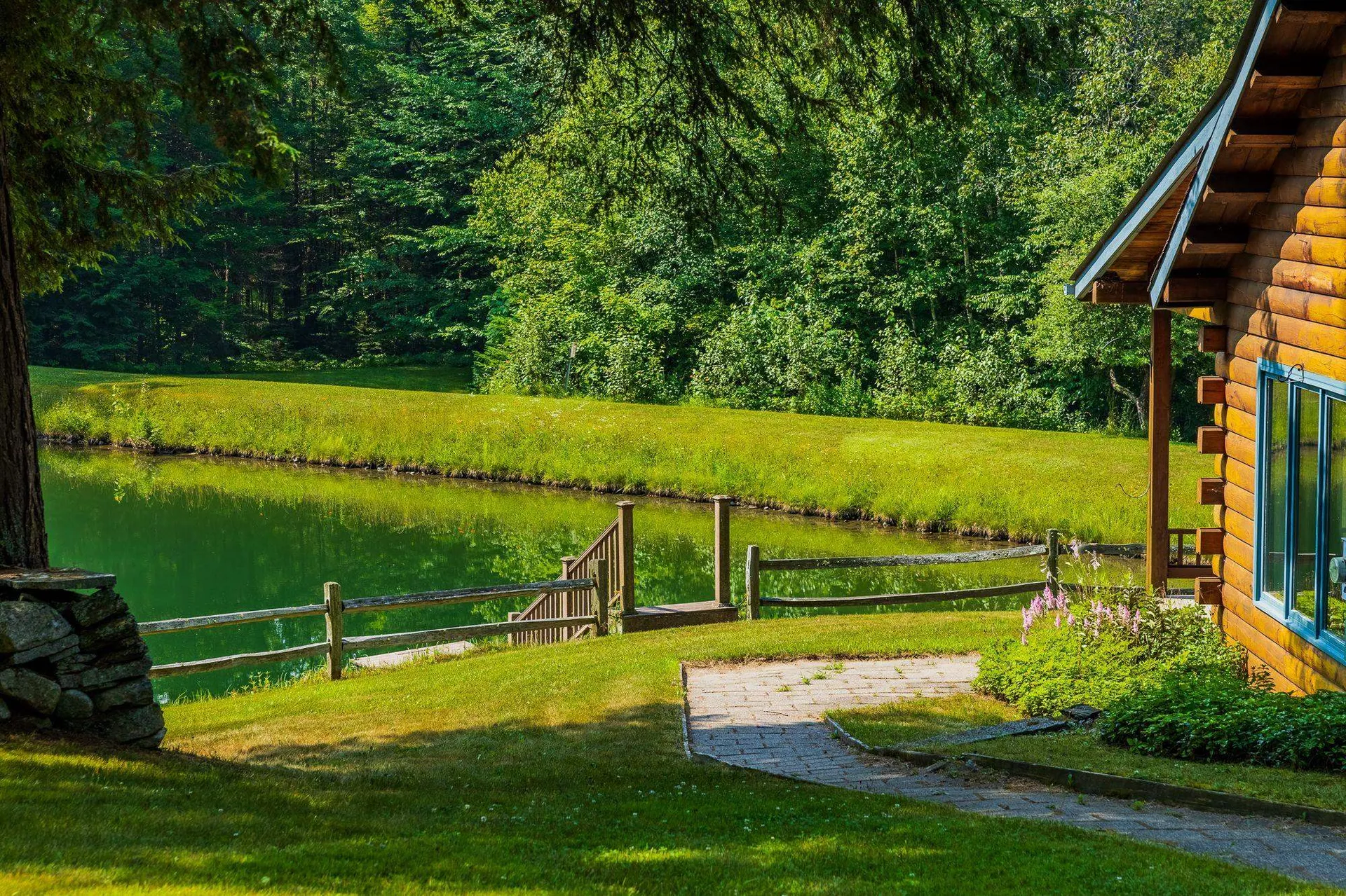 830 Old Schoolhouse Road Newbury VT 05051