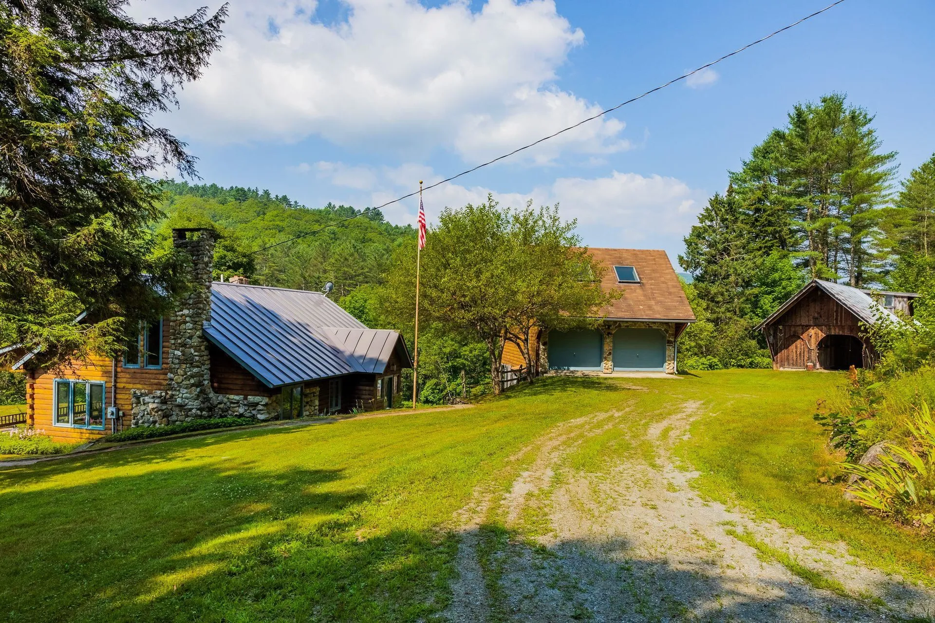 830 Old Schoolhouse Road Newbury VT 05051