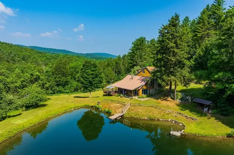 830 Old Schoolhouse Road Newbury VT 05051