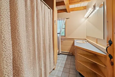 830 Old Schoolhouse Road Newbury VT 05051