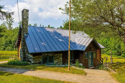 830 Old Schoolhouse Road Newbury VT 05051