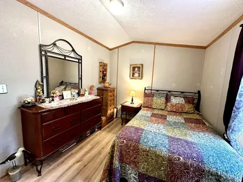 6 Cardinal Circle Keene NH 03431