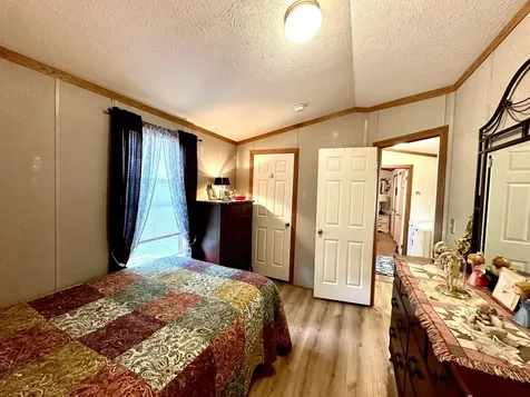 6 Cardinal Circle Keene NH 03431