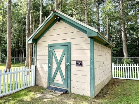 6 Cardinal Circle Keene NH 03431