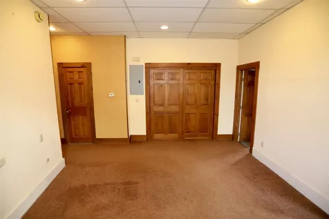 1184 Main Street St. Johnsbury VT 05819