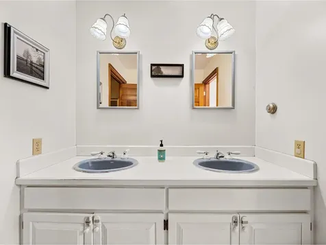 13 Bull Run Road Northfield VT 05663