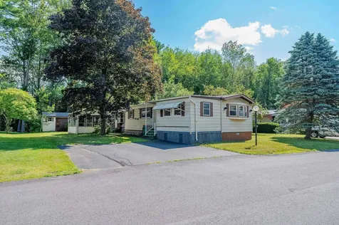 9 S Blueberry Lane Rochester NH 03867