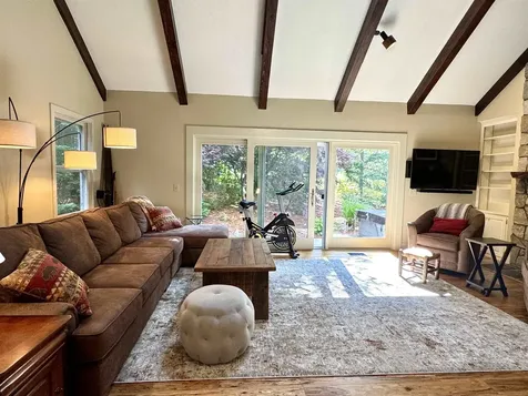 20 Fairway Drive Grantham NH 03753