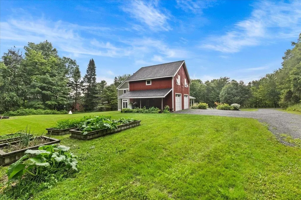 359 Browns Trace Jericho VT 05465