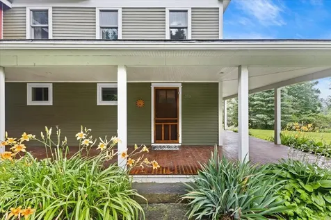 359 Browns Trace Jericho VT 05465