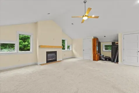 359 Browns Trace Jericho VT 05465