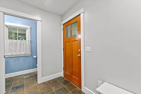 359 Browns Trace Jericho VT 05465