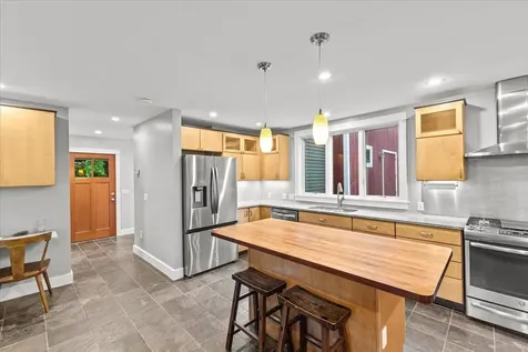 359 Browns Trace Jericho VT 05465