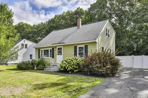 98 Appleside Drive Nashua NH 03060
