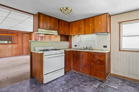 49 Boynton Lane Seabrook NH 03874
