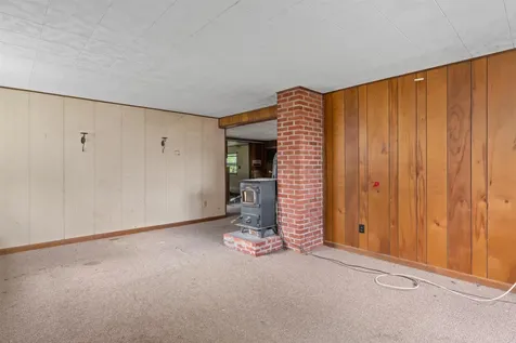49 Boynton Lane Seabrook NH 03874