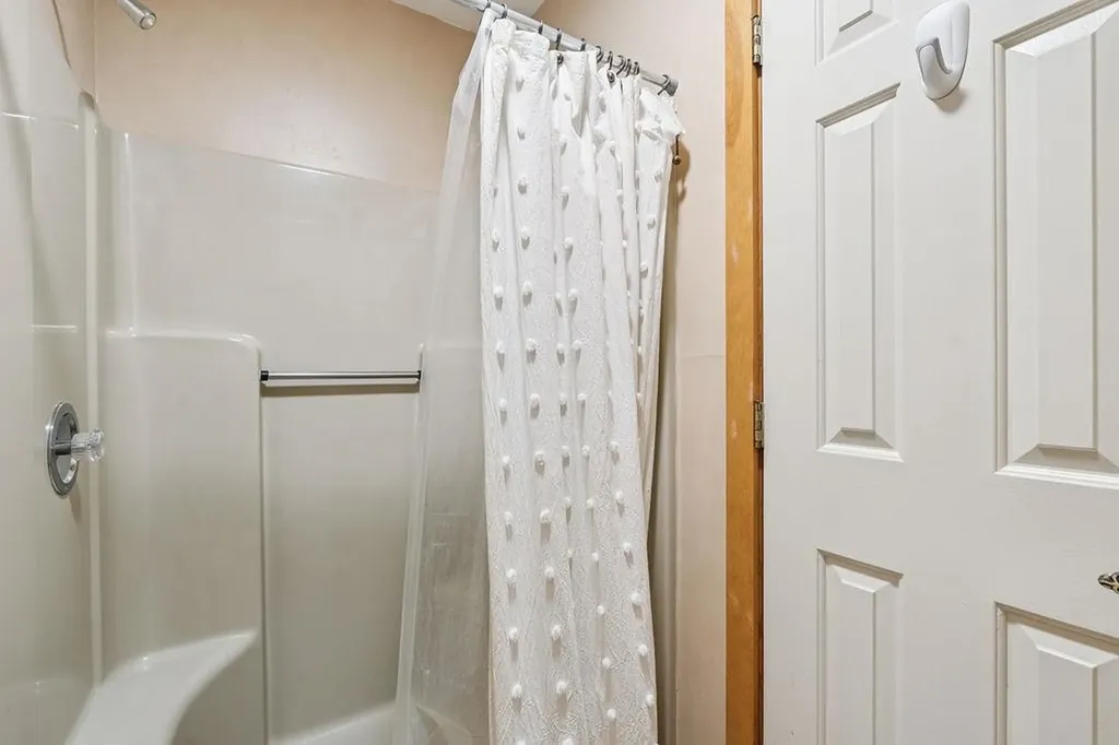 57 W Branch Road Lincoln NH 03251