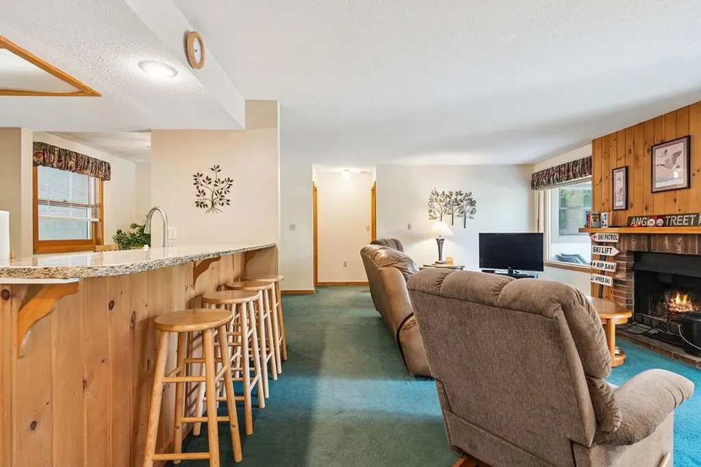 57 W Branch Road Lincoln NH 03251