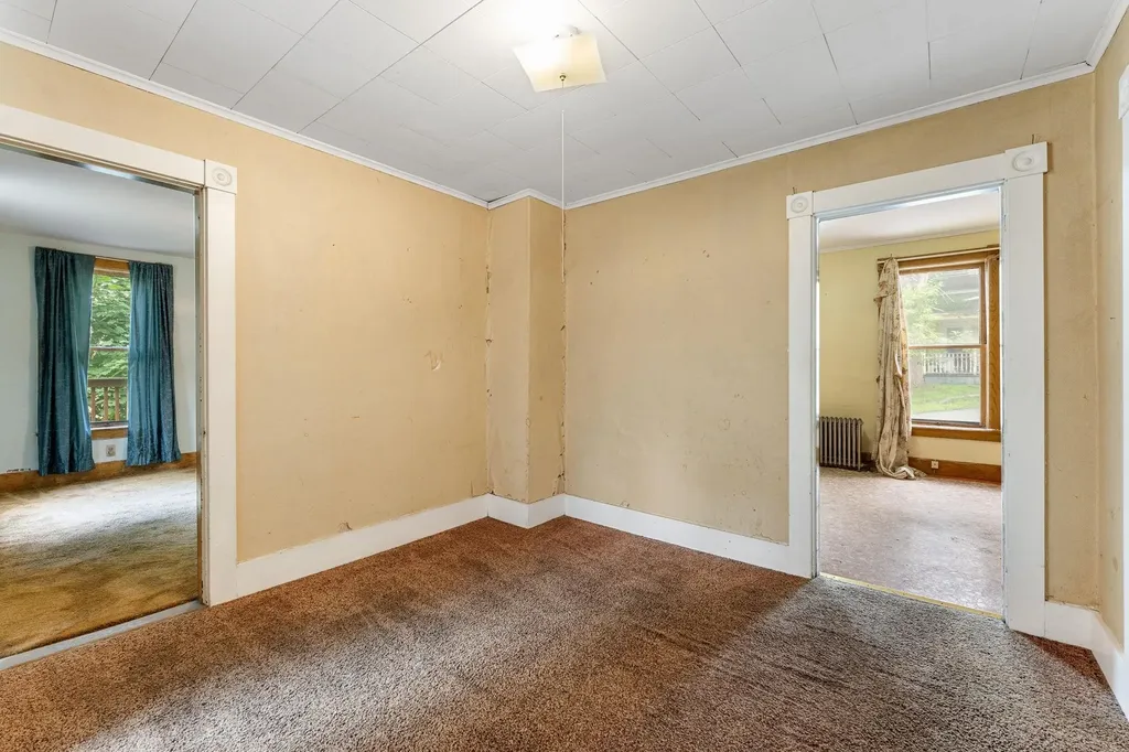 74 Pleasant Street Barre City VT 05641