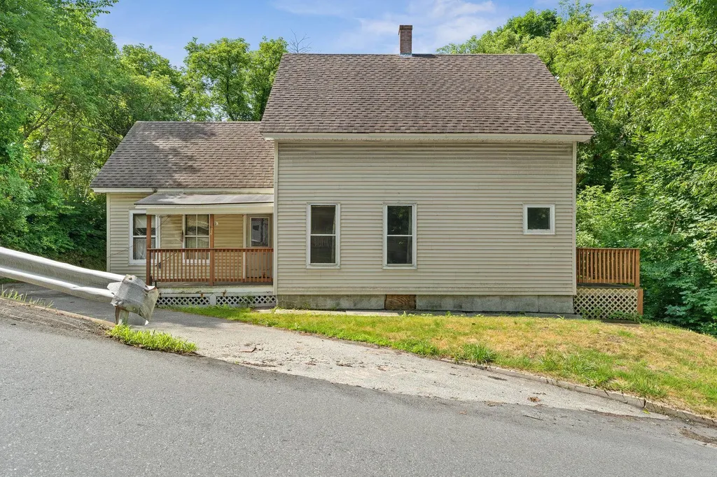 74 Pleasant Street Barre City VT 05641