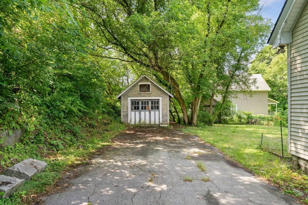 74 Pleasant Street Barre City VT 05641