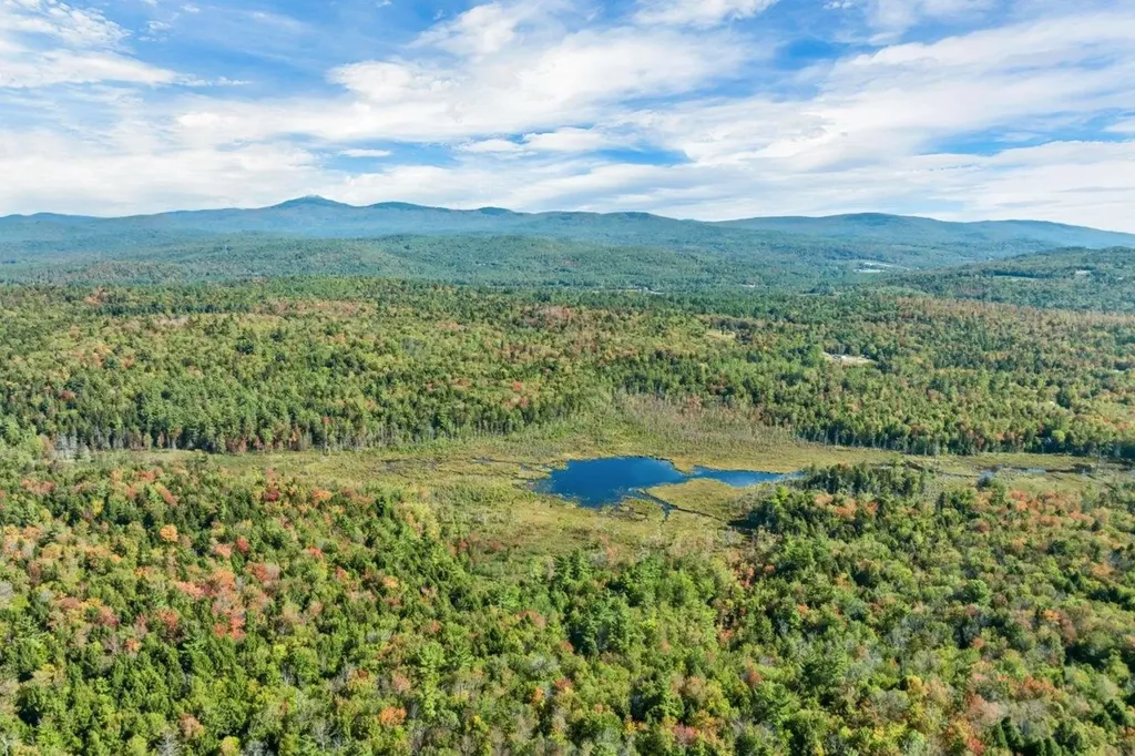 150 Kinsman Highway Grafton NH 03240