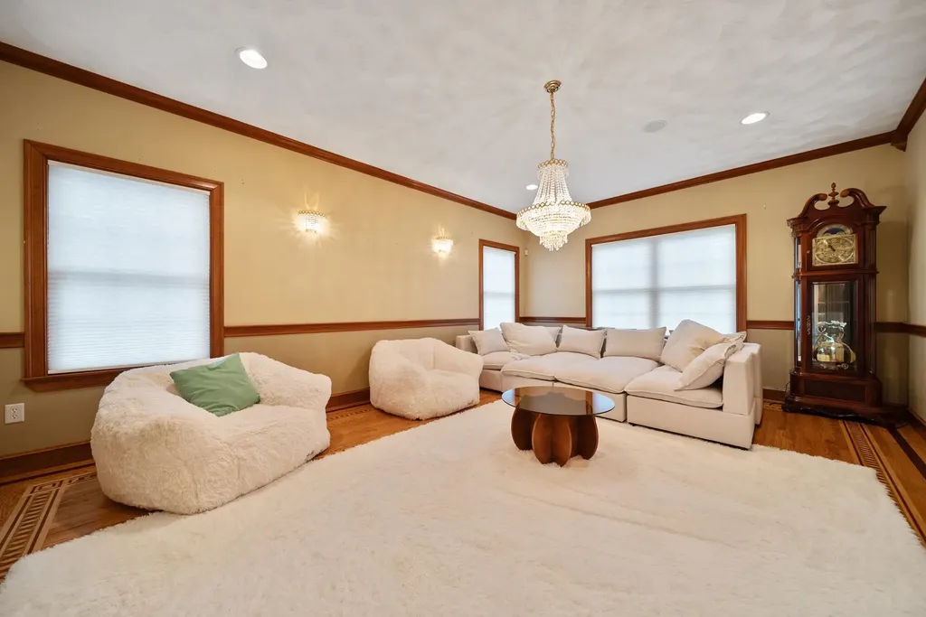 20 Gillis Terrace Salem NH 03079