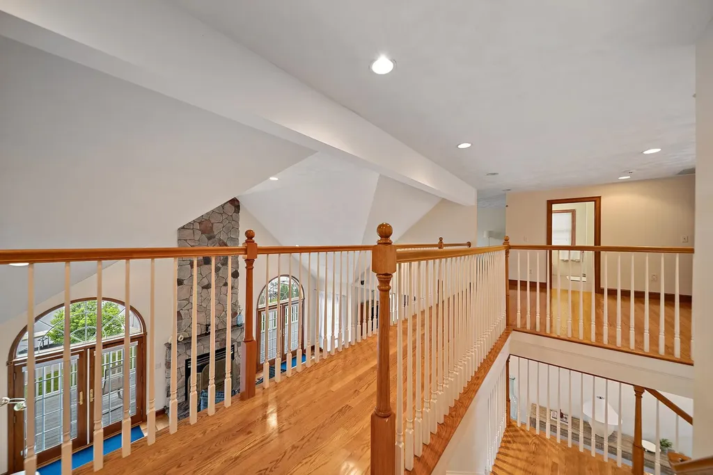 20 Gillis Terrace Salem NH 03079