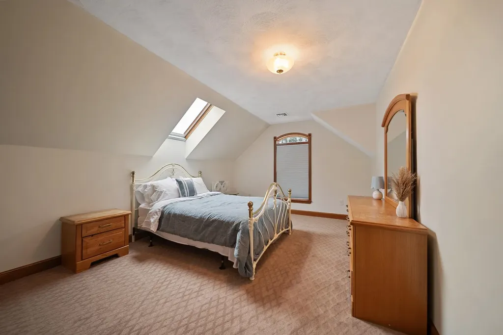 20 Gillis Terrace Salem NH 03079