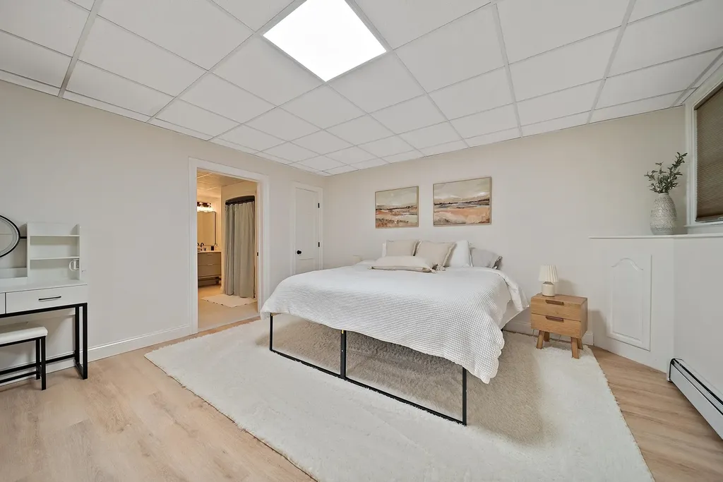 20 Gillis Terrace Salem NH 03079