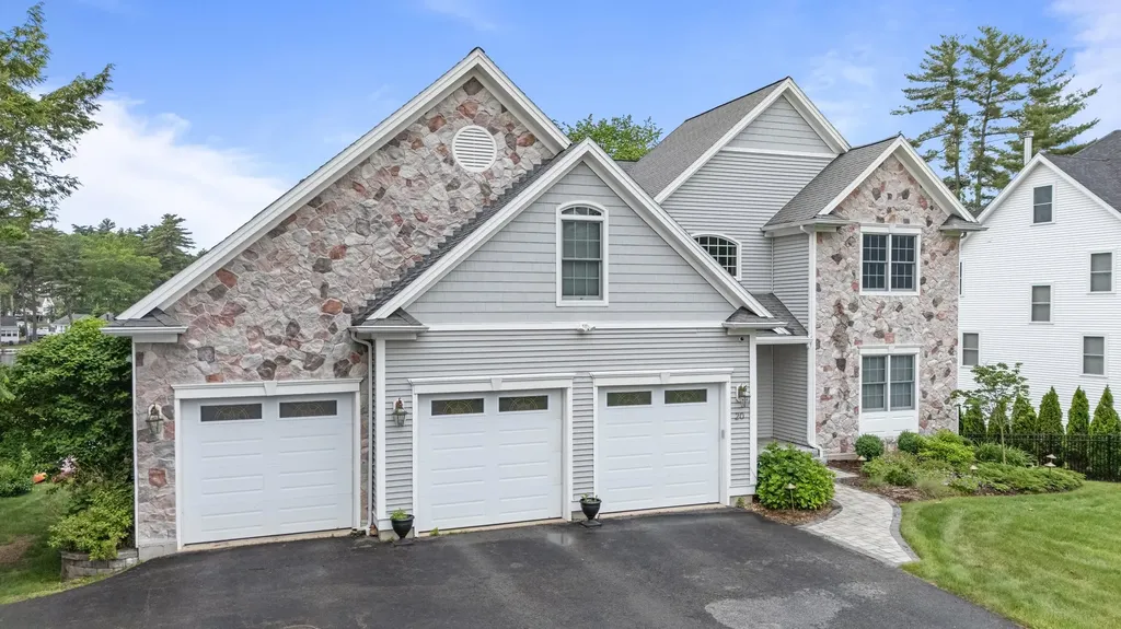 20 Gillis Terrace Salem NH 03079