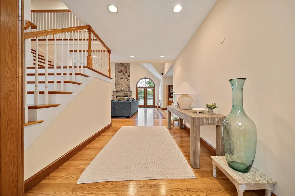 20 Gillis Terrace Salem NH 03079