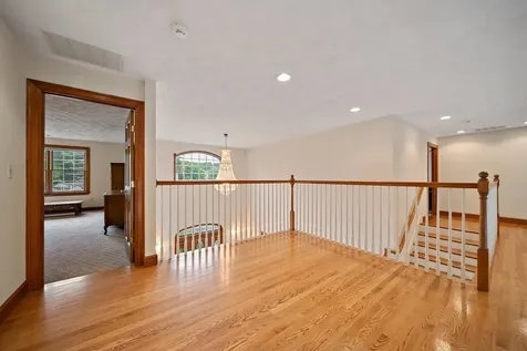 20 Gillis Terrace Salem NH 03079