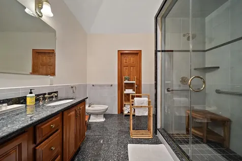20 Gillis Terrace Salem NH 03079