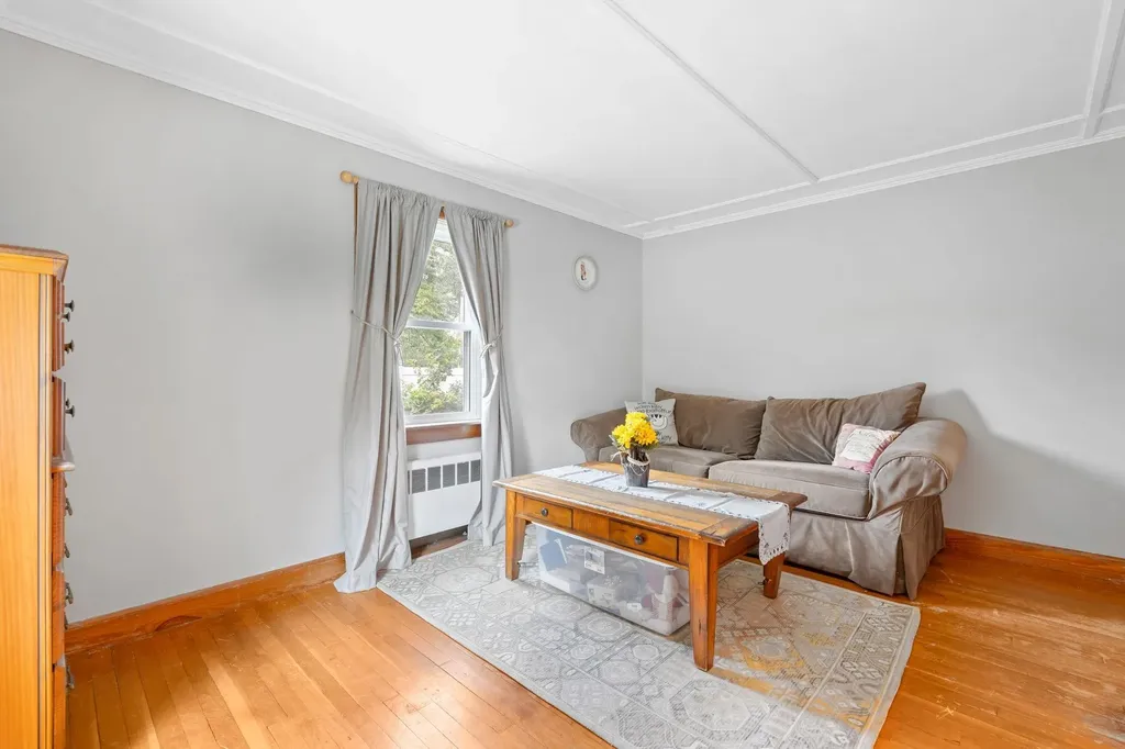 15 Hyatt Avenue Haverhill MA 01835