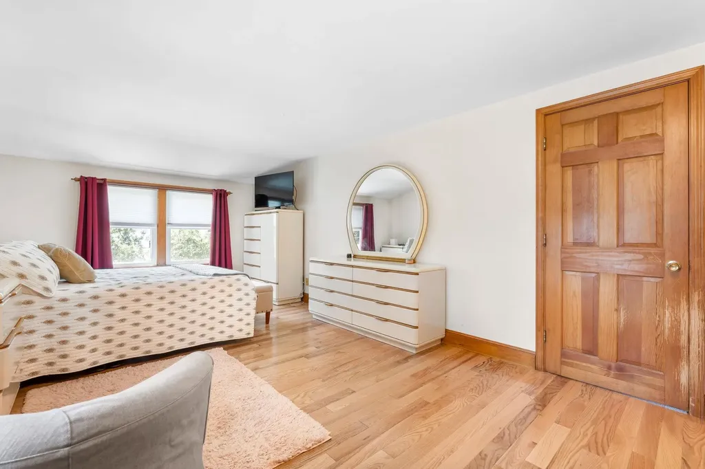 15 Hyatt Avenue Haverhill MA 01835