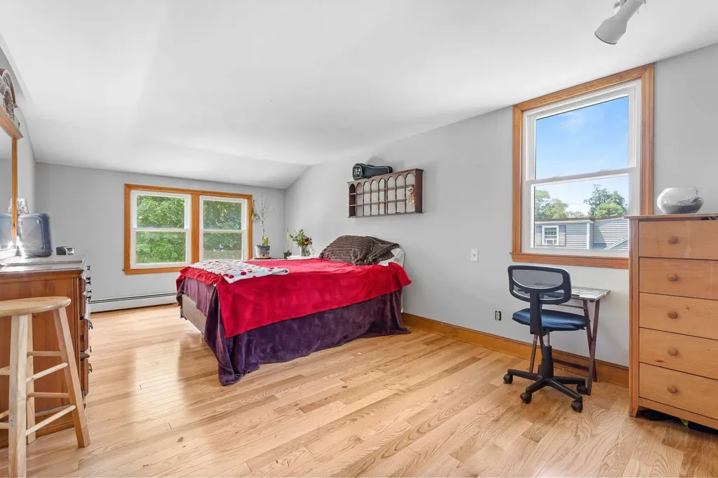 15 Hyatt Avenue Haverhill MA 01835