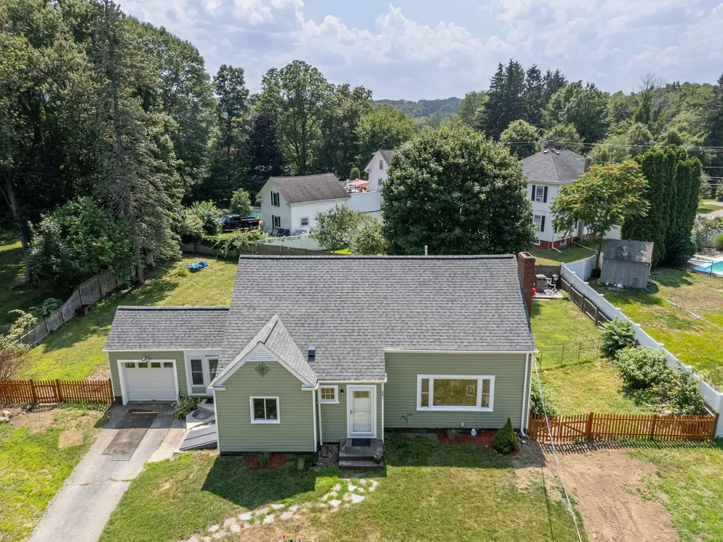 15 Hyatt Avenue Haverhill MA 01835