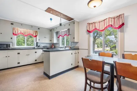 15 Hyatt Avenue Haverhill MA 01835