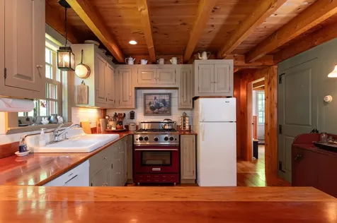 1176 East Dover Road Wardsboro VT 05355